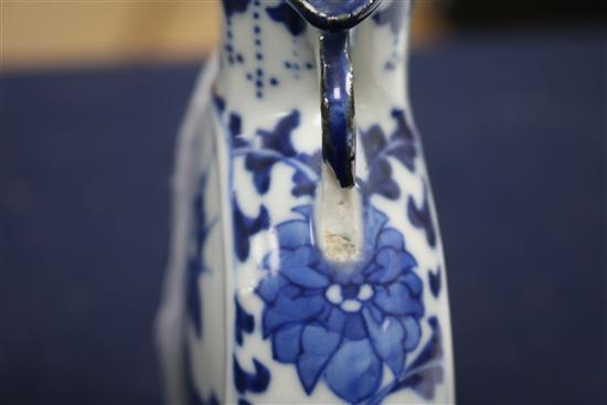 Two similar 19th century Chinese blue and white flasks tallest 16cm